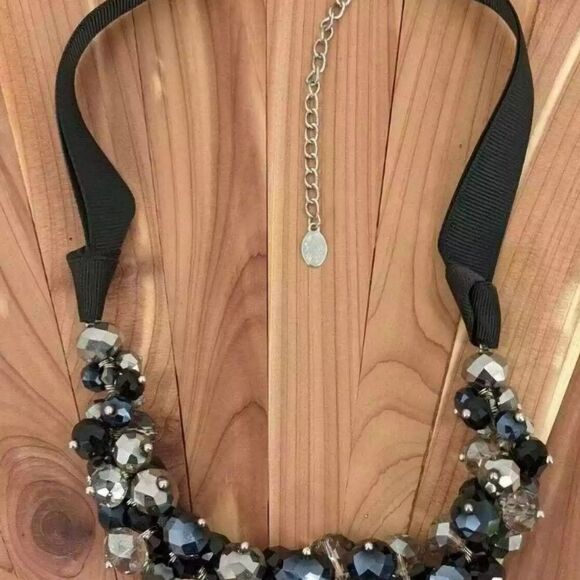 Ali-Kahn N.Y. Crystal Cluster Bead Necklace Black Silver Clear Ribbon Adjustable - Picture 7 of 10
